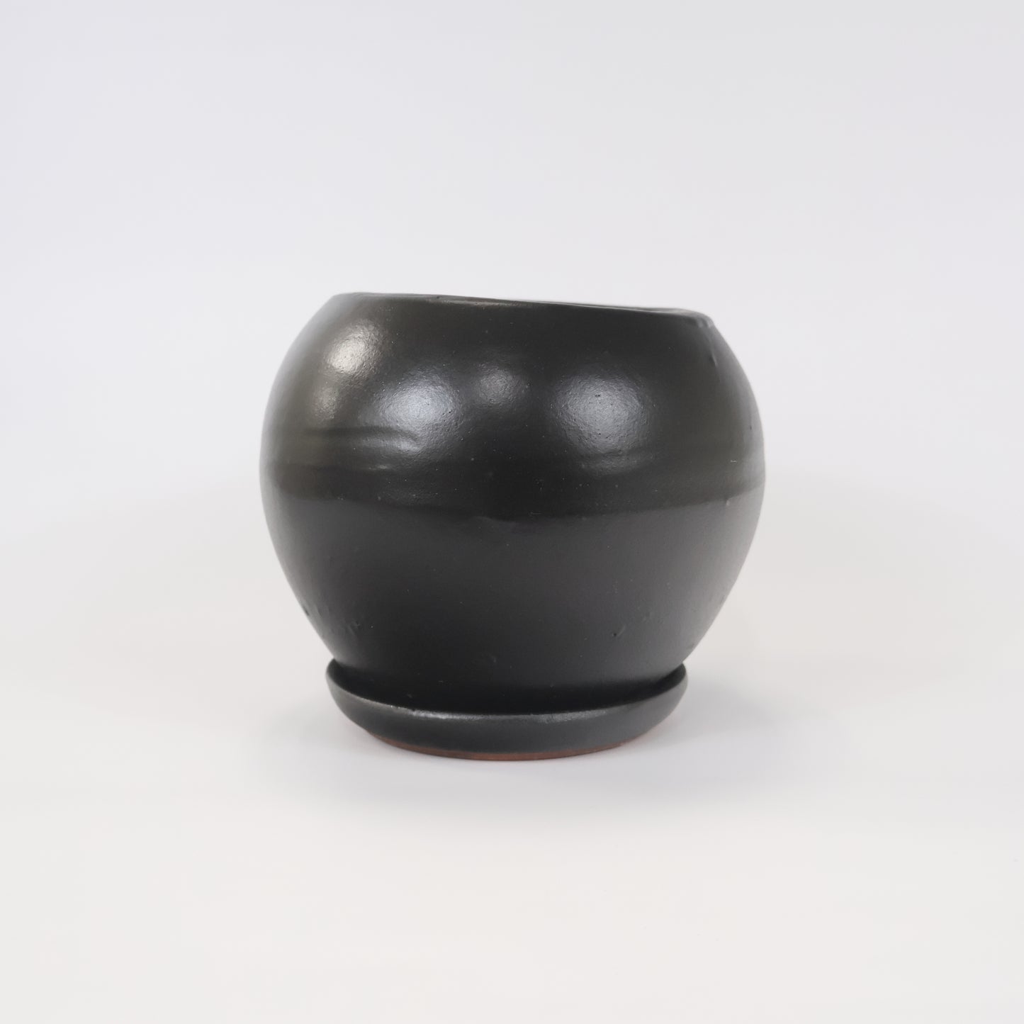 An image of Matte Black Rustic Drop ceramic container.